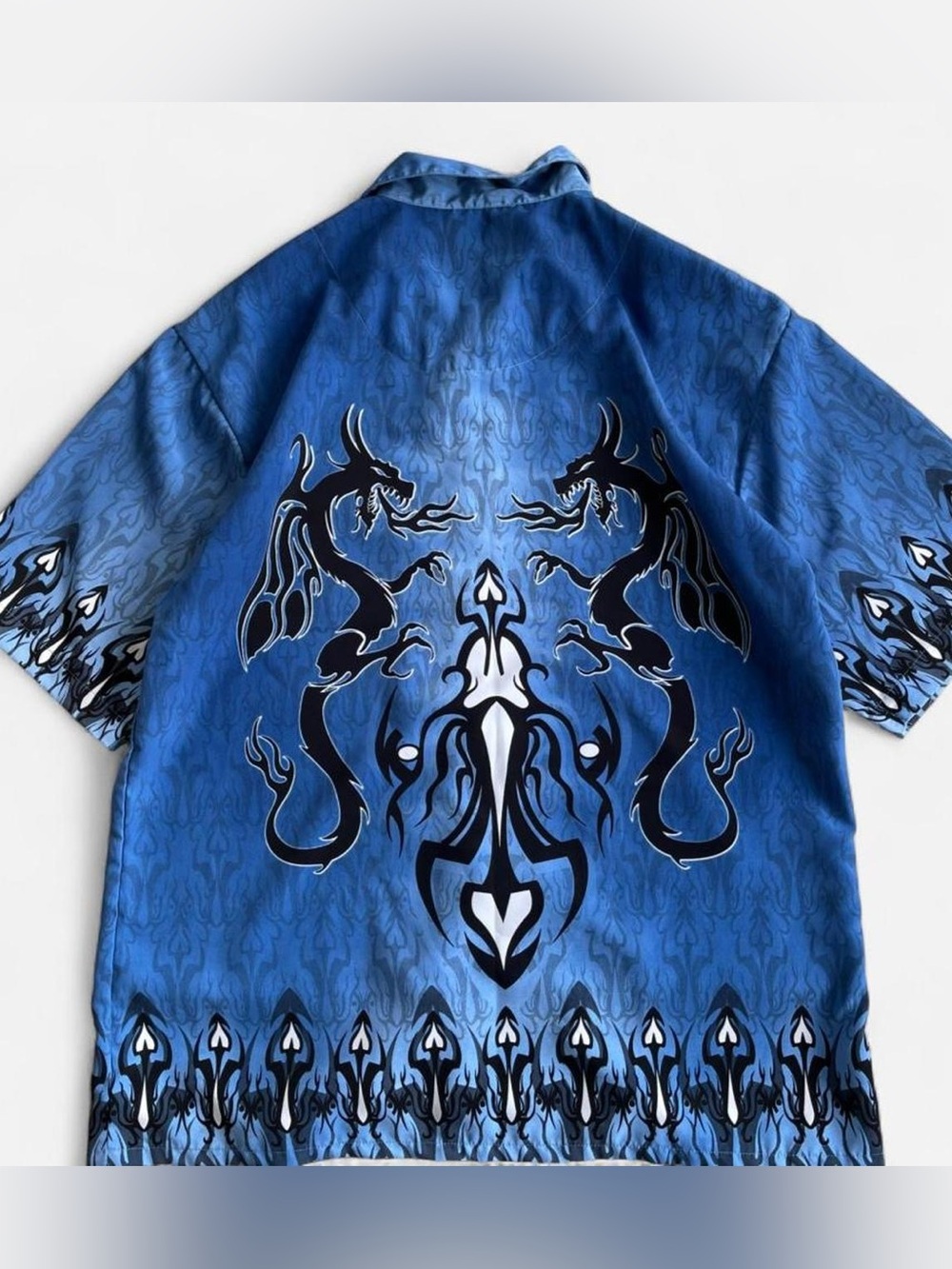 No Boundaries Y2K Blue & Black Dragon Button-up Shirt M - Picture 6 of 6